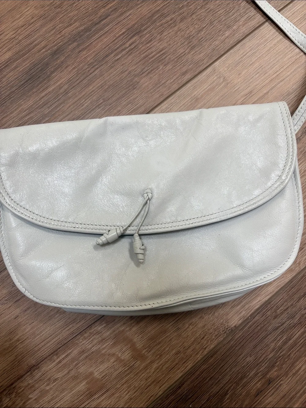Finesuede Vintage Leather Crossbody Bag - Minimal Shoulder Purse Made in England